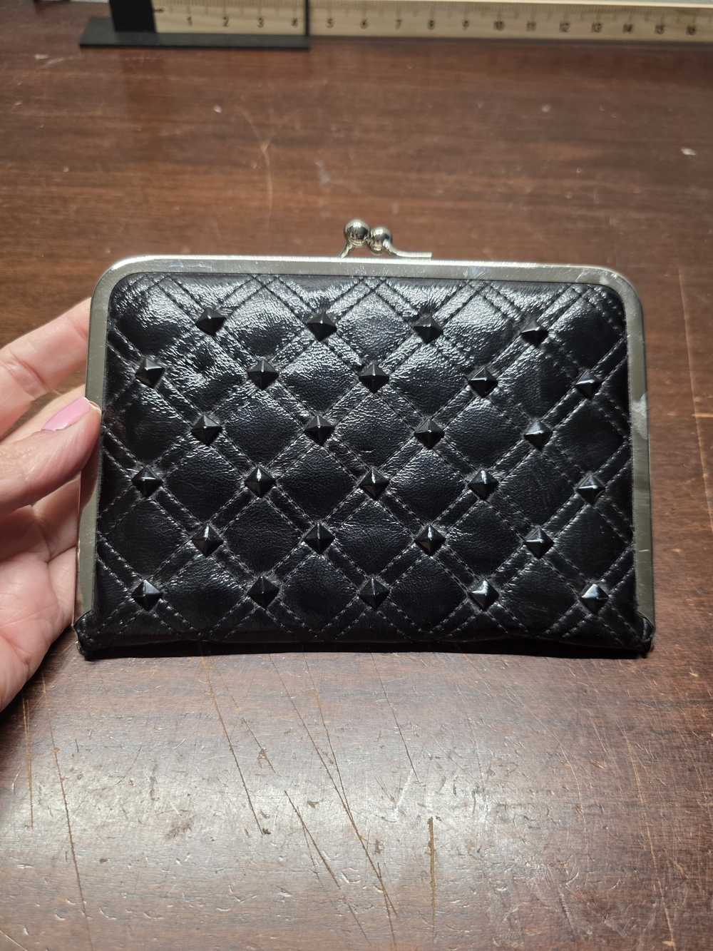 Black Quilted Kiss-Lock Wallet